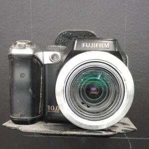 Vintage Fujifilm FinePix S8100fd Camera - UNTESTED